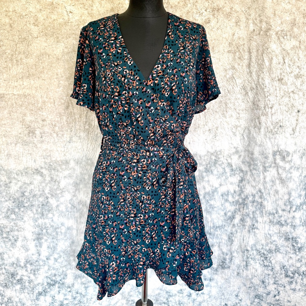 Sadie & Sage Teal Leopard Print Dress w/ Tie - Small